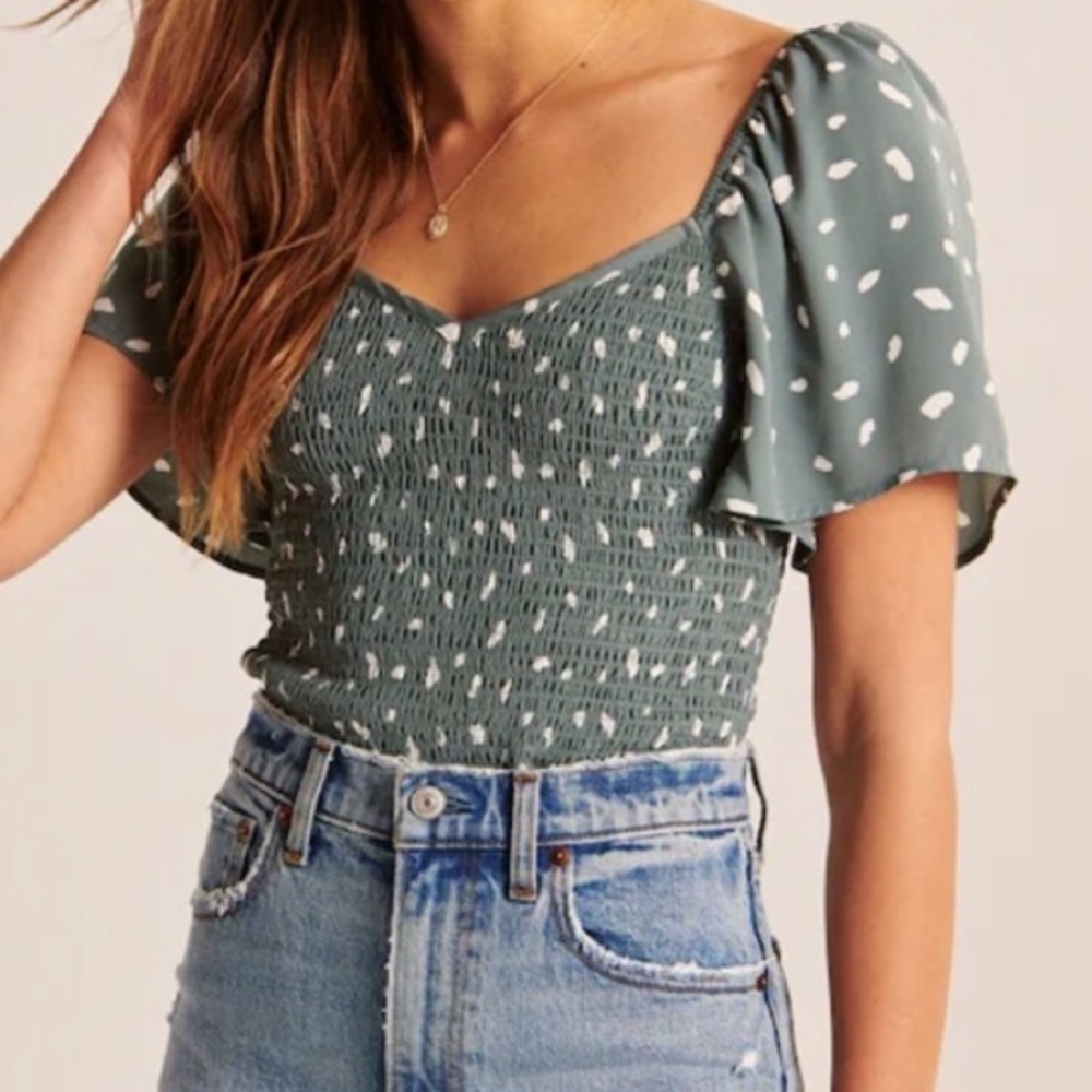 Abercrombie & Fitch | Allover Smocked Flutter Sleeve Top, Never Worn!